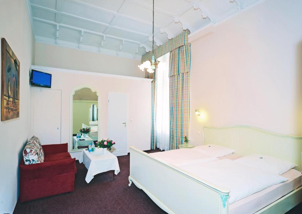 برلين Hotel Pension Fasanenhaus الغرفة الصورة