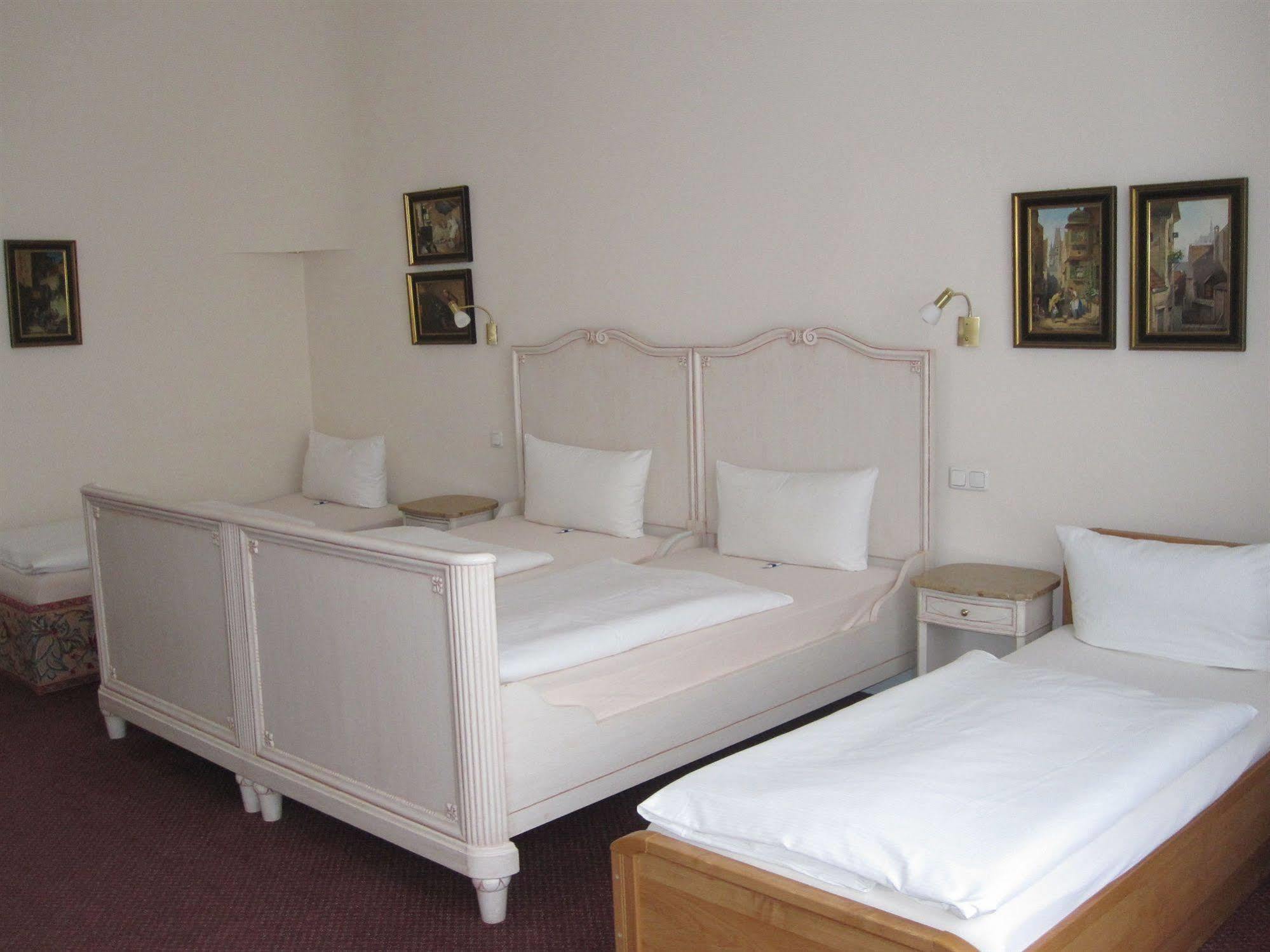 برلين Hotel Pension Fasanenhaus المظهر الخارجي الصورة